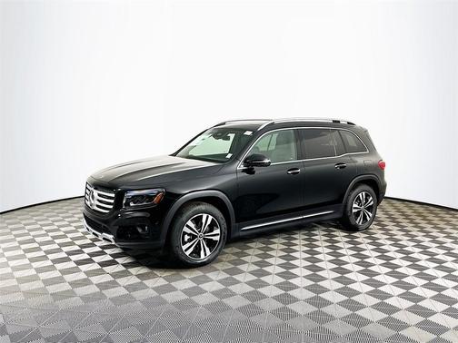 2026 Mercedes-Benz GLB 250 Base 4MATIC