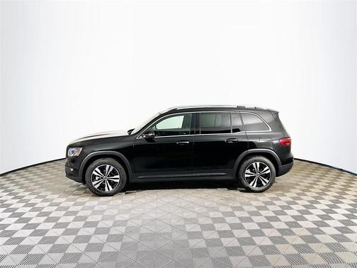 2026 Mercedes-Benz GLB 250 Base 4MATIC