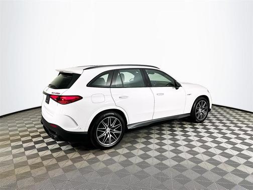 2025 Mercedes-Benz AMG GLC 63 S E Performance
