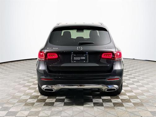 2022 Mercedes-Benz GLC 300 Base 4MATIC