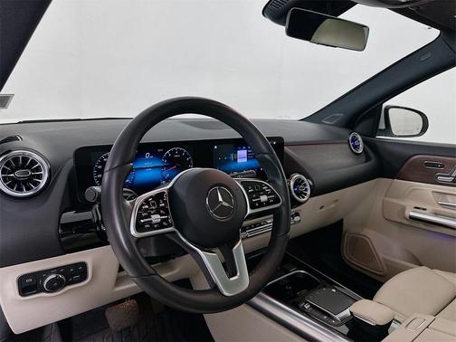 2022 Mercedes-Benz GLA 250 Base 4MATIC