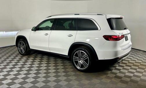 2026 Mercedes-Benz GLS 450 4MATIC