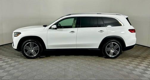 2026 Mercedes-Benz GLS 450 4MATIC