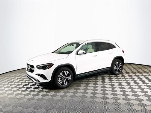 2025 Mercedes-Benz GLA 250 Base 4MATIC