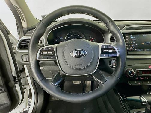 2020 Kia Sorento SX