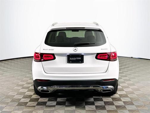2022 Mercedes-Benz GLC 300 Base 4MATIC