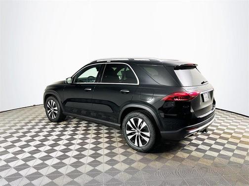 2026 Mercedes-Benz GLE 450e Base 4MATIC