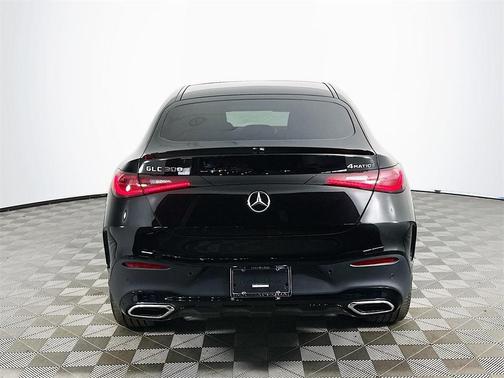 2025 Mercedes-Benz GLC 300 4MATIC Coupe