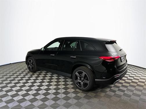 2026 Mercedes-Benz GLC 300 Base 4MATIC