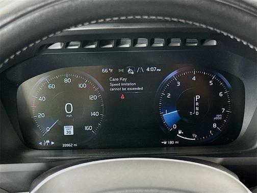 2021 Volvo XC90 T5 Momentum 7 Passenger