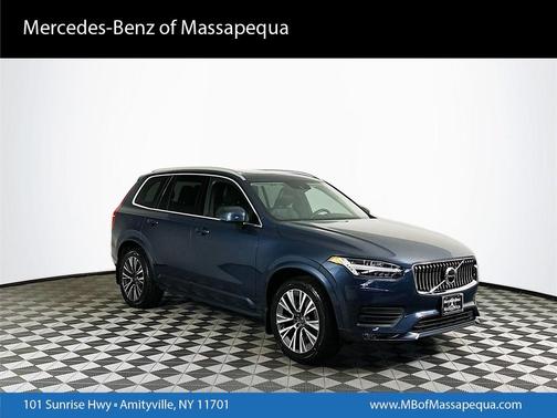 2021 Volvo XC90 T5 Momentum 7 Passenger