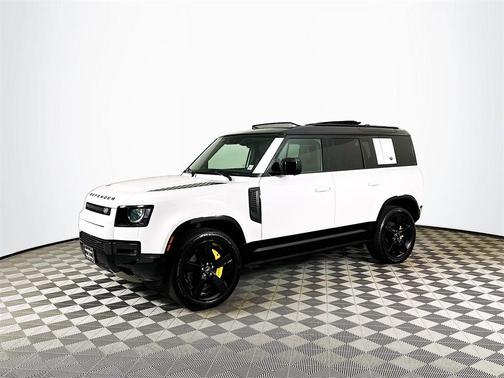 2023 Land Rover Defender 110 X-Dynamic SE