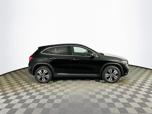 2025 Mercedes-Benz GLA 250 Base 4MATIC