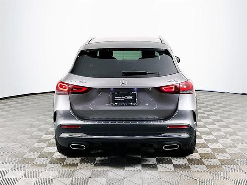 2022 Mercedes-Benz GLA 250 Base 4MATIC