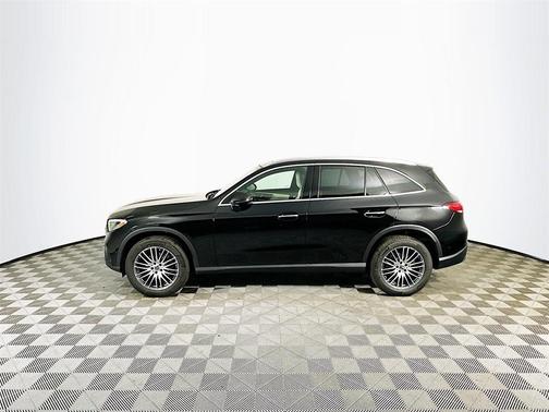 2025 Mercedes-Benz GLC 300 Base 4MATIC