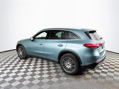 2025 Mercedes-Benz GLC 300 Base 4MATIC