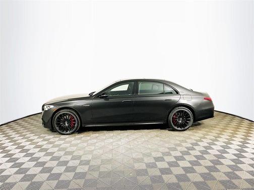 2026 Mercedes-Benz AMG S 63 E Base