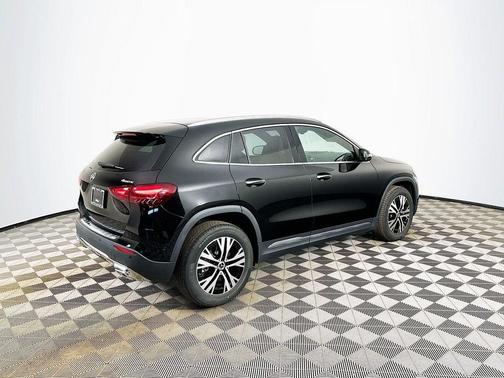 2026 Mercedes-Benz GLA 250 Base 4MATIC