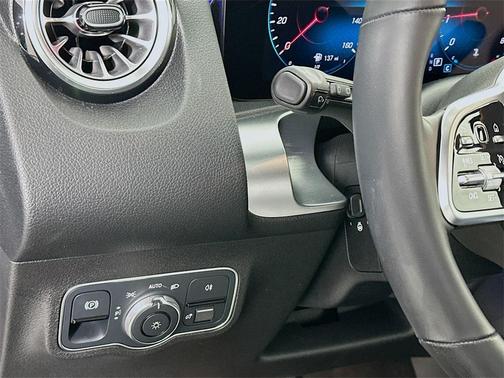 2023 Mercedes-Benz GLB 250 Base 4MATIC