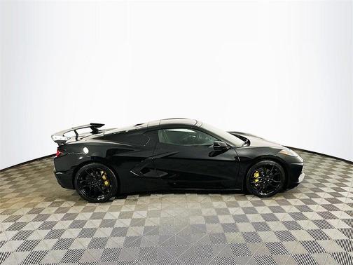 2025 Chevrolet Corvette Stingray w/2LT