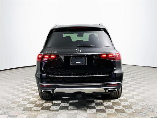 2025 Mercedes-Benz GLS 450 4MATIC