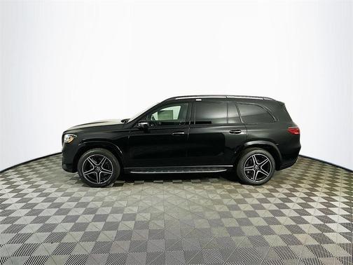 2026 Mercedes-Benz GLS 450 