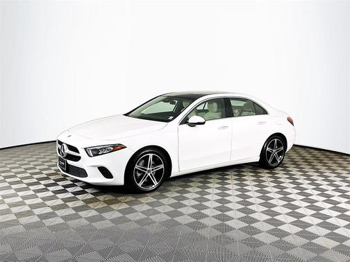 2022 Mercedes-Benz A-Class A 220 4MATIC