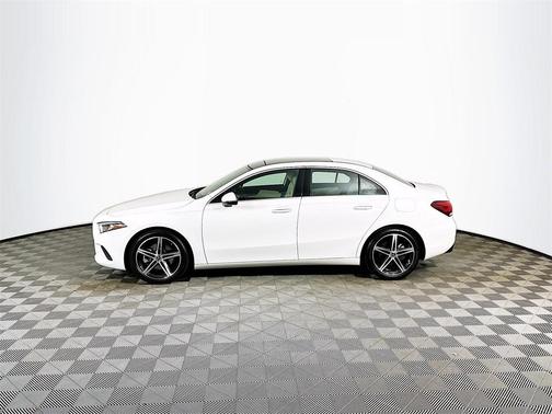 2022 Mercedes-Benz A-Class A 220 4MATIC