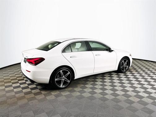 2022 Mercedes-Benz A-Class A 220 4MATIC