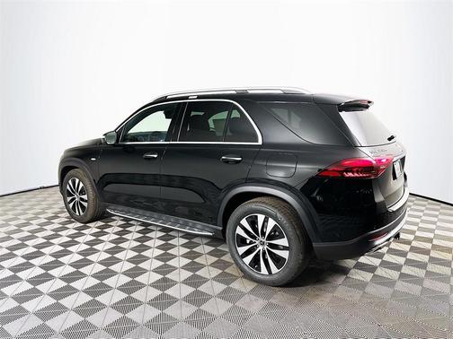 2025 Mercedes-Benz GLE 450e Base 4MATIC