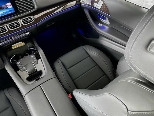 2025 Mercedes-Benz GLE 450e 4MATIC