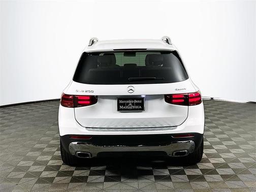 2025 Mercedes-Benz GLB 250 Base 4MATIC