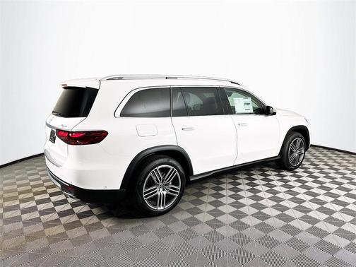 2026 Mercedes-Benz GLS 450 4MATIC