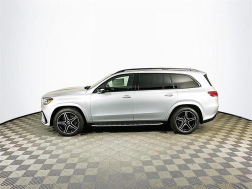2026 Mercedes-Benz GLS 450