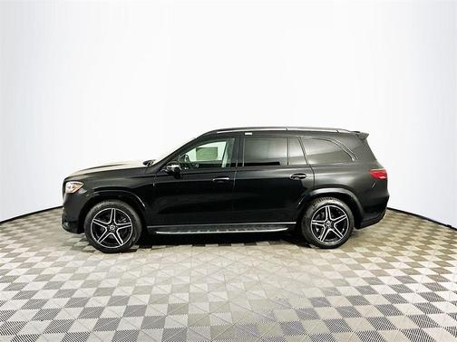 2026 Mercedes-Benz GLS 450
