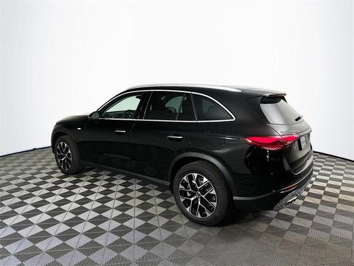 2025 Mercedes-Benz GLC 350e Base 4MATIC