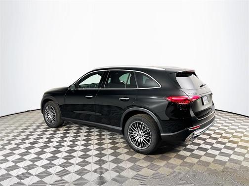 2026 Mercedes-Benz GLC 300 Base 4MATIC