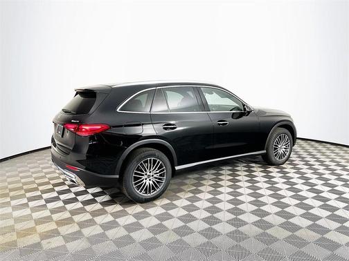 2026 Mercedes-Benz GLC 300 Base 4MATIC