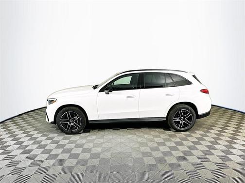 2025 Mercedes-Benz GLC 300 Base 4MATIC
