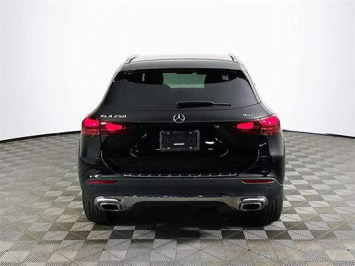 2025 Mercedes-Benz GLA 250 Base 4MATIC