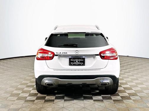 Polar White 2019 Mercedes-Benz GLA 250 Base
