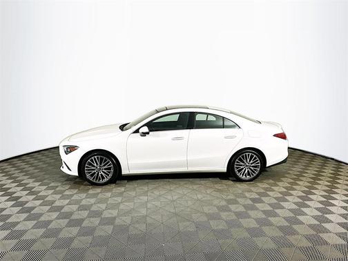 2022 Mercedes-Benz CLA 250 Base 4MATIC