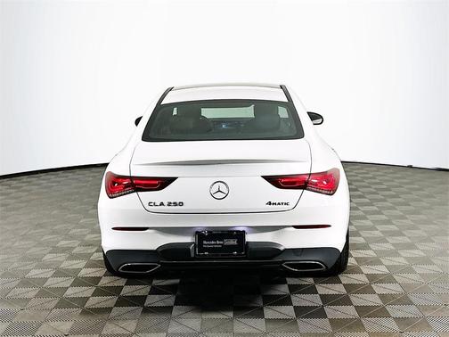 2022 Mercedes-Benz CLA 250 Base 4MATIC