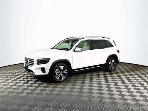 2026 Mercedes-Benz GLB 250 Base 4MATIC
