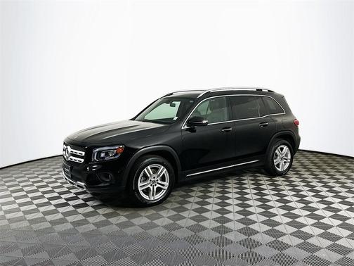 2022 Mercedes-Benz GLB 250 Base 4MATIC