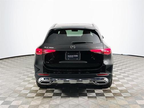 2023 Mercedes-Benz GLC 300 Base 4MATIC