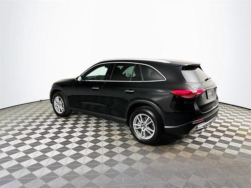 2023 Mercedes-Benz GLC 300 Base 4MATIC