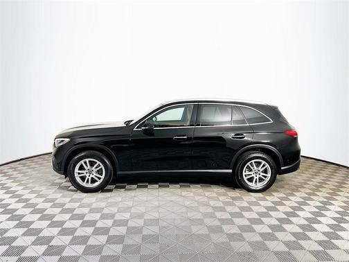 2023 Mercedes-Benz GLC 300 Base 4MATIC