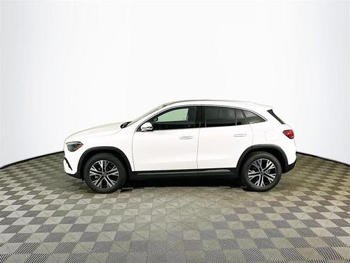 2026 Mercedes-Benz GLA 250 Base 4MATIC