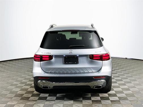2026 Mercedes-Benz GLB 250 Base 4MATIC